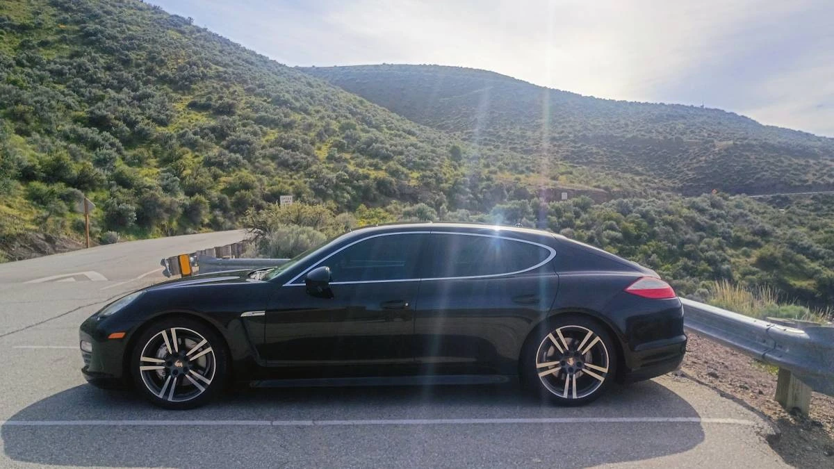 2011 Porsche 970 Panamera 4S - Image 20 of 24