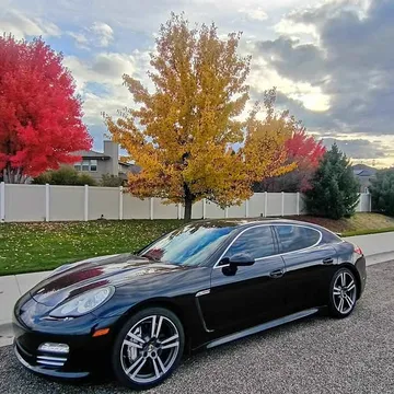 2011 Porsche Panamera 4S Executive Sedan 4D
