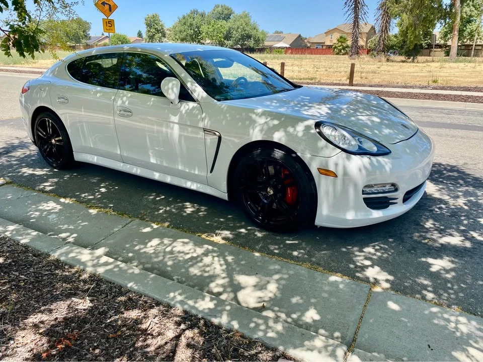 2011 Porsche 970 Panamera 4S - Image 4 of 15