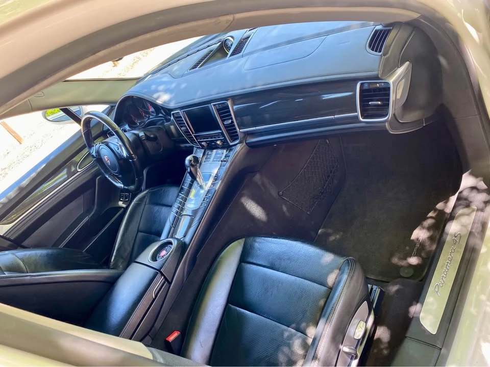 2011 Porsche 970 Panamera 4S - Image 10 of 15