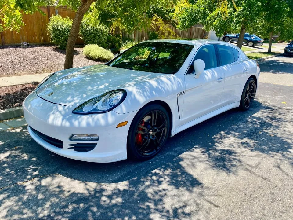 2011 Porsche 970 Panamera 4S - Image 2 of 15