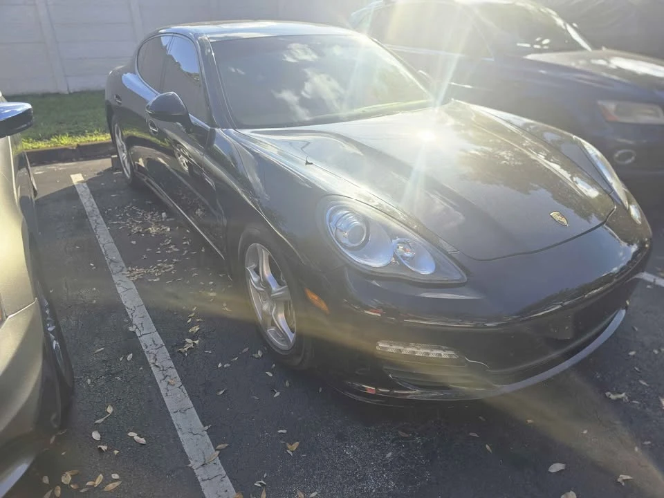 2011 Porsche 970 Panamera 4S - Image 5 of 6