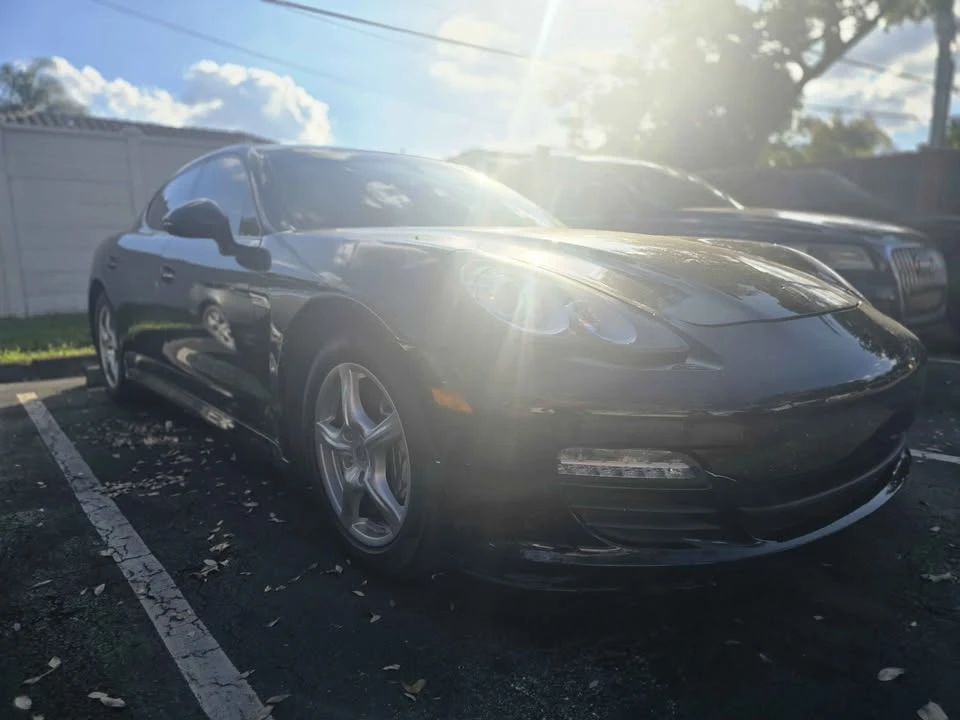 2011 Porsche 970 Panamera 4S - Image 6 of 6