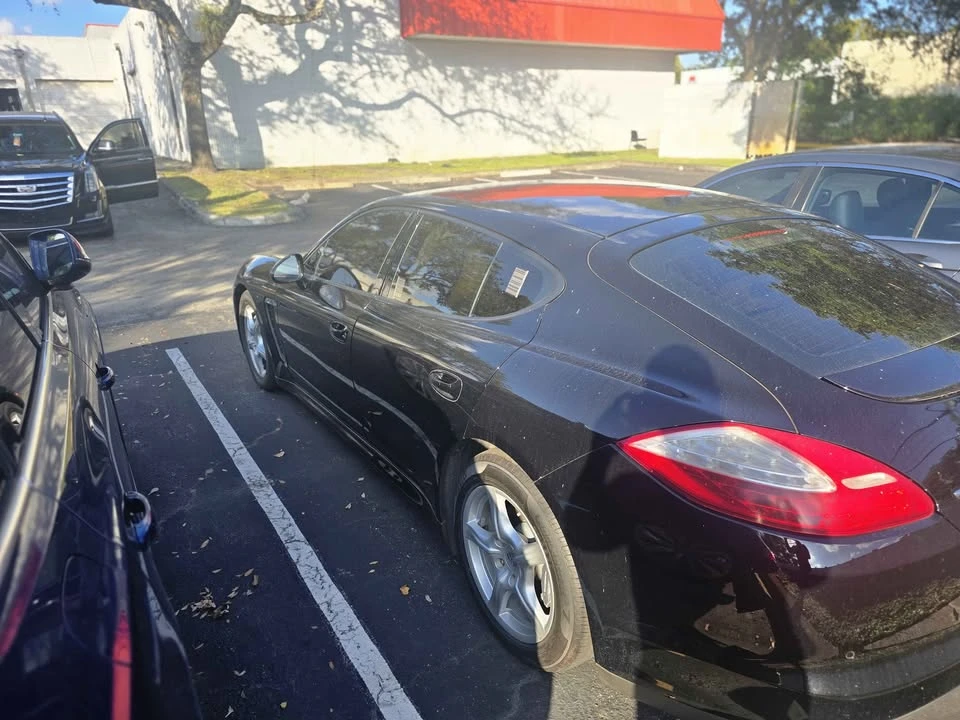 2011 Porsche 970 Panamera 4S - Image 3 of 6