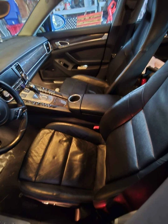 2011 Porsche 970 Panamera 4S - Image 8 of 11