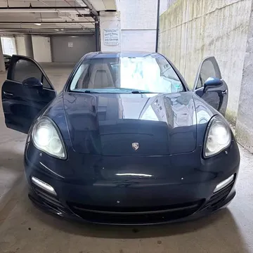 2011 Porsche Panamera 4S Sedan 4D