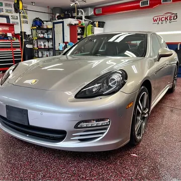 2011 Porsche Panamera 4S