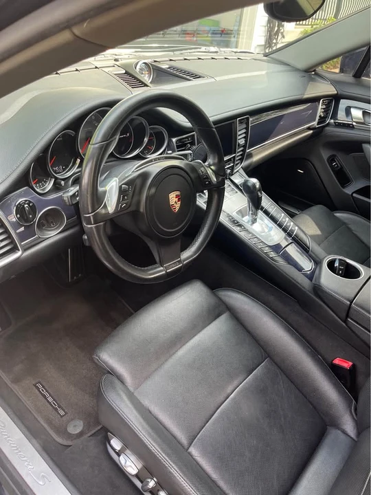 2011 Porsche 970 Panamera 4S - Image 6 of 8
