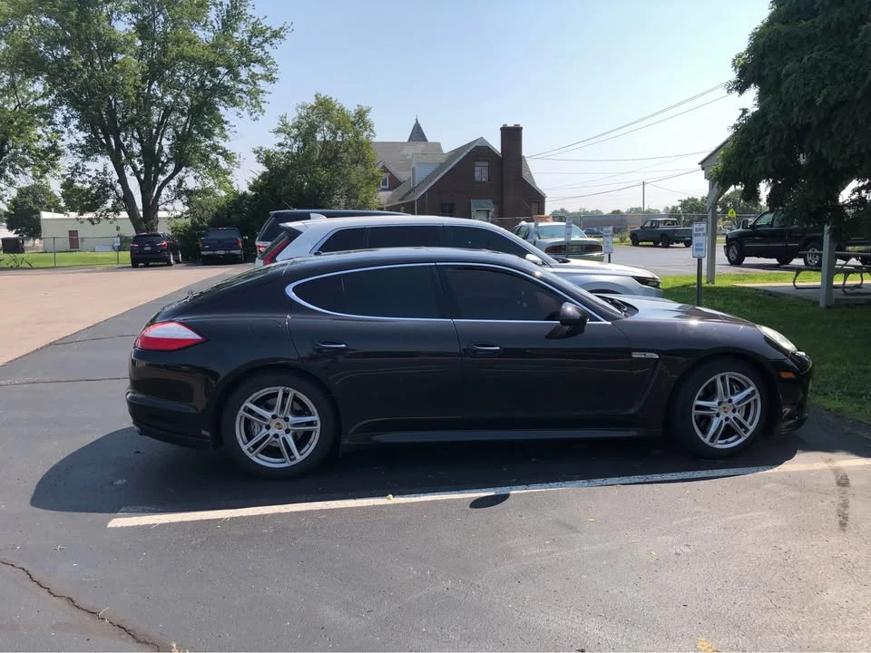 2011 Porsche 970 Panamera 4S - Image 4 of 5