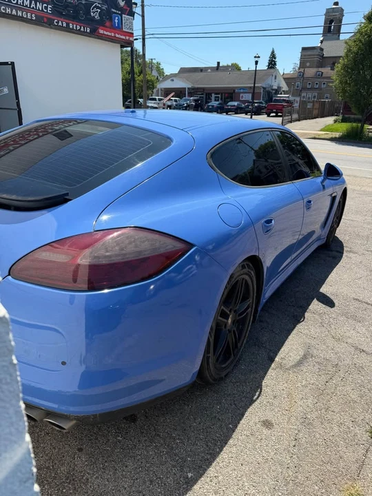 2011 Porsche 970 Panamera 4S - Image 4 of 9