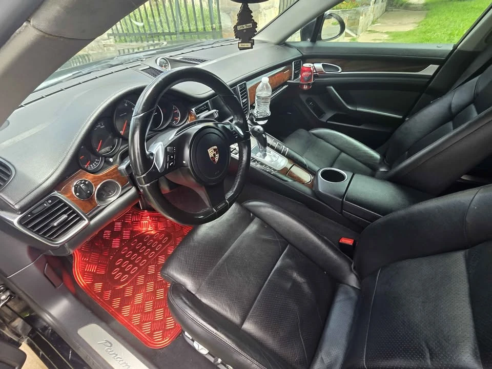 2011 Porsche 970 Panamera 4S - Image 19 of 20