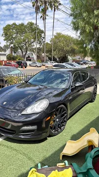2011 Porsche Panamera 4S Sedan 4D