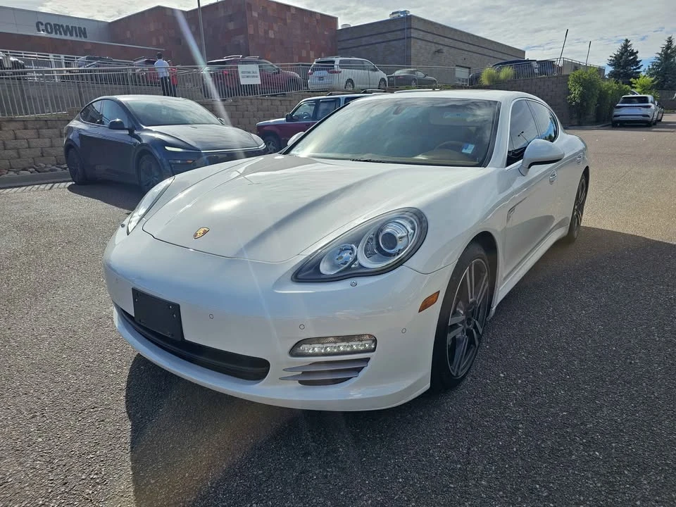 2011 Porsche 970 Panamera 4S - Image 6 of 13