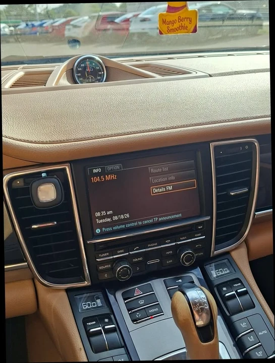 2011 Porsche 970 Panamera 4S - Image 12 of 16