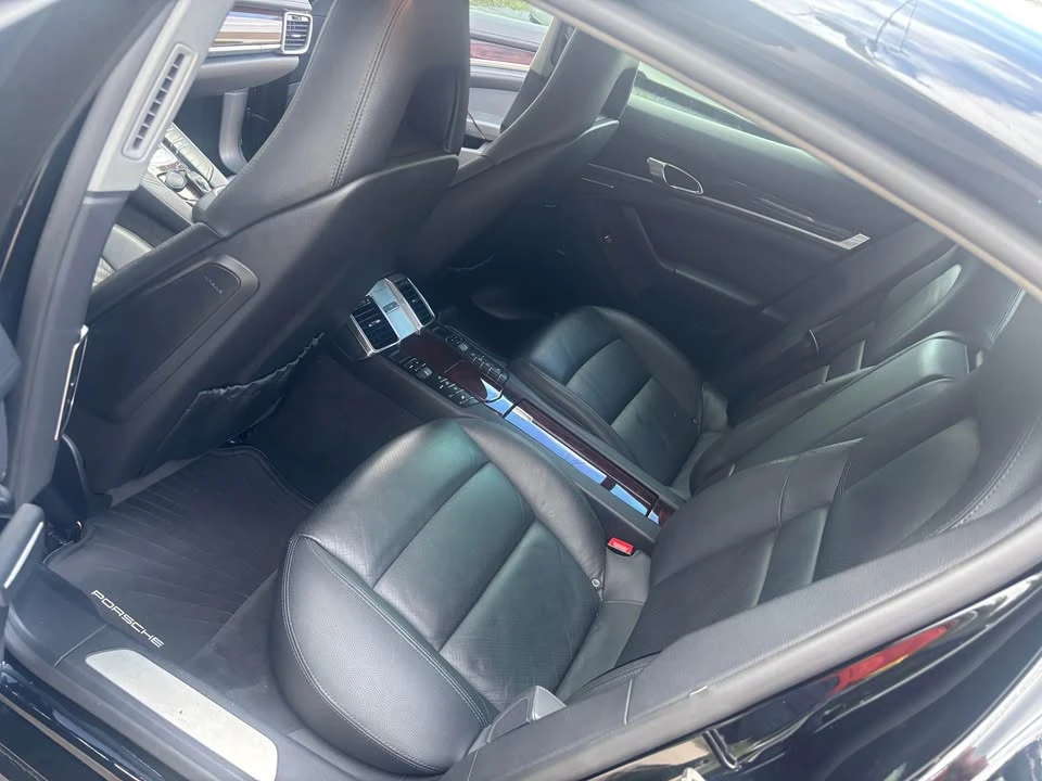 2011 Porsche 970 Panamera 4S - Image 9 of 12