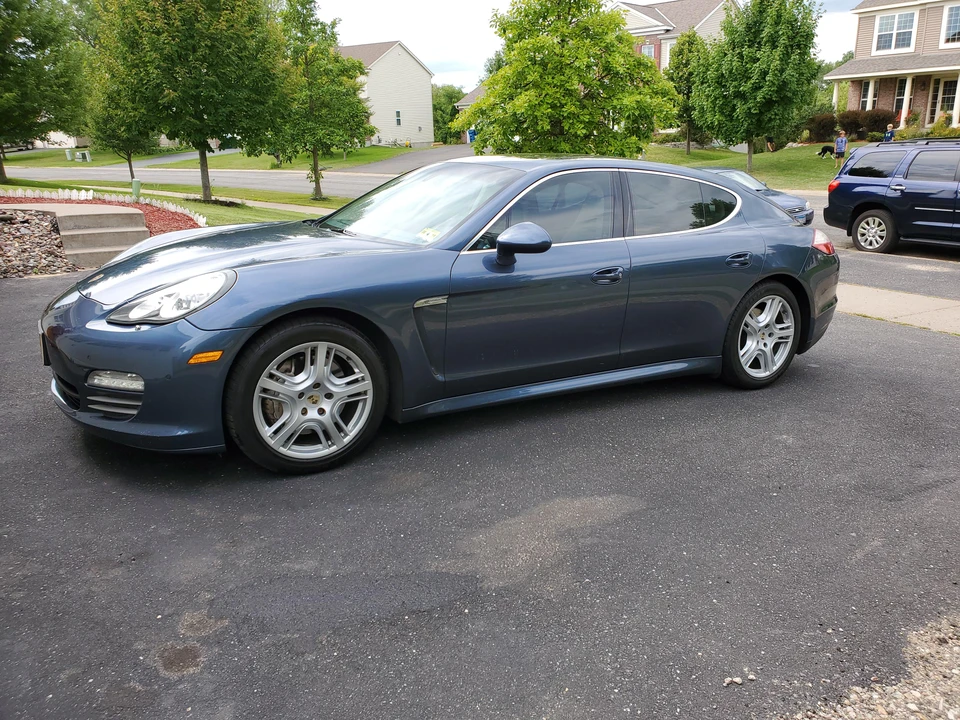 2011 Porsche 970 Panamera S - Image 4 of 31