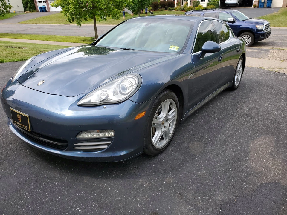 2011 Porsche 970 Panamera S - Image 11 of 31
