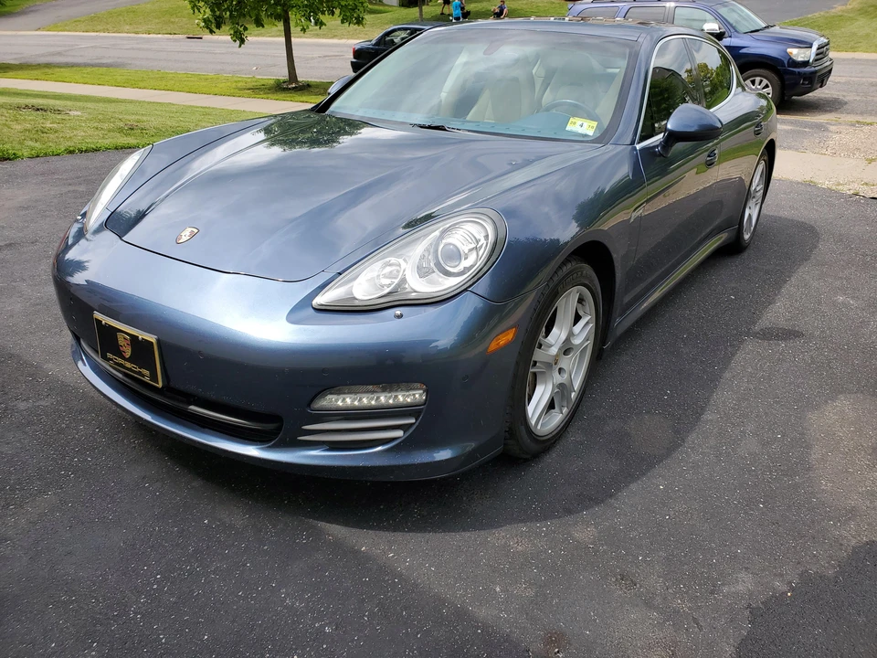 2011 Porsche 970 Panamera S - Image 12 of 31