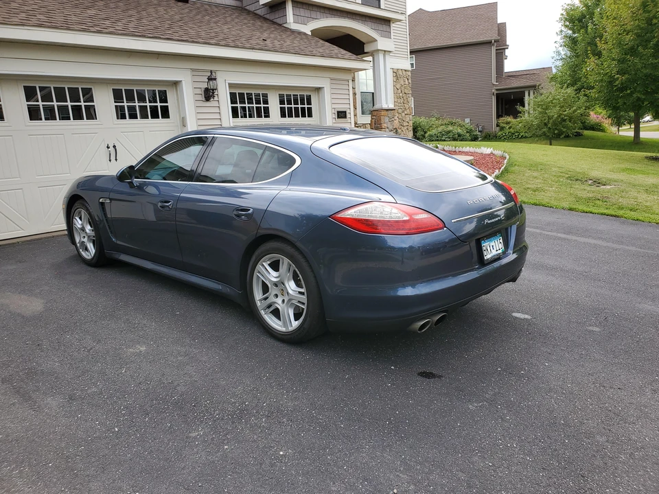 2011 Porsche 970 Panamera S - Image 16 of 31