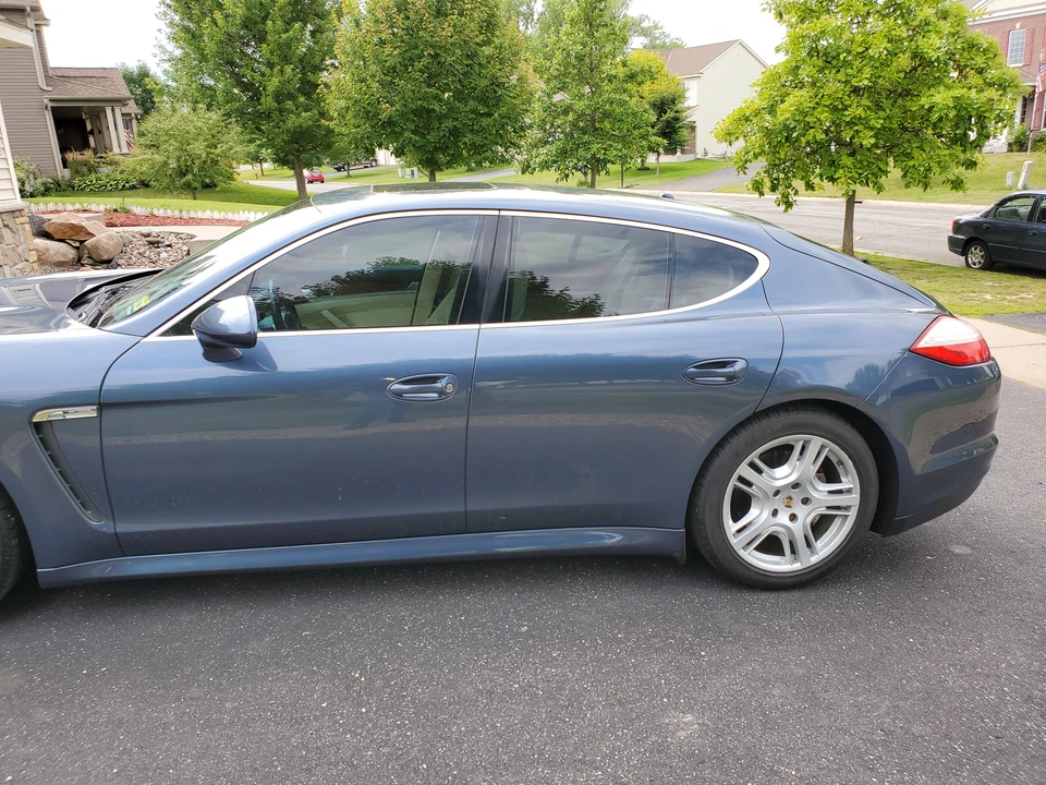 2011 Porsche 970 Panamera S - Image 15 of 31