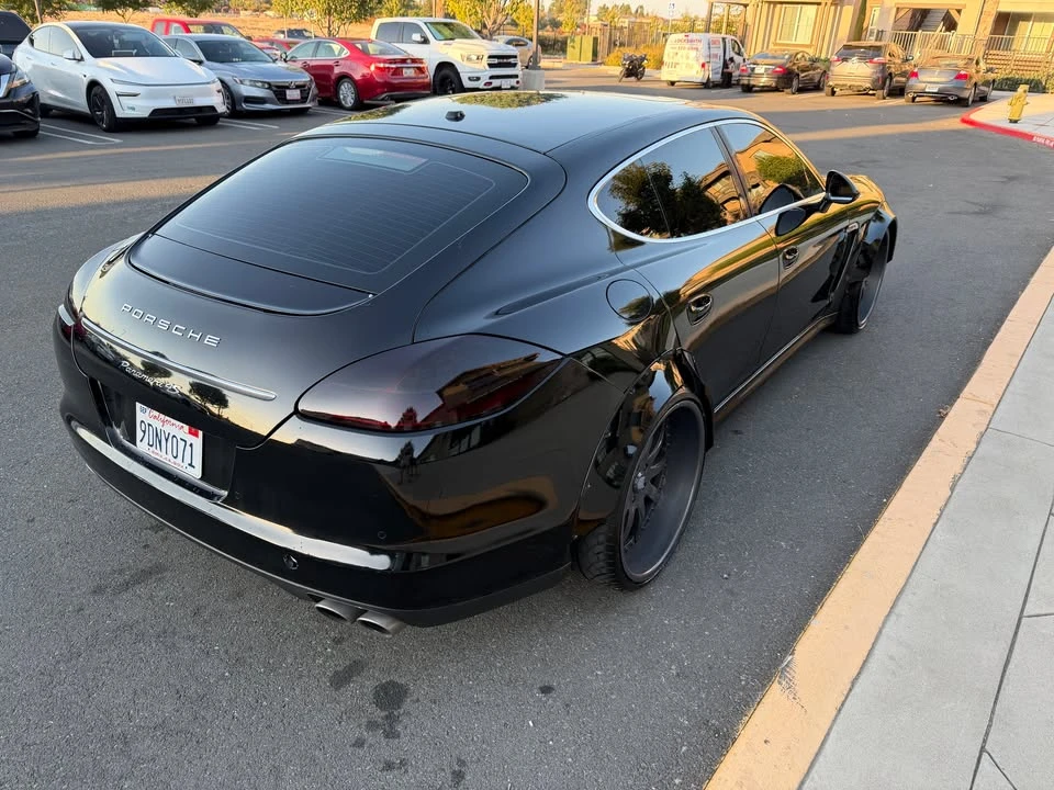 2011 Porsche 970 Panamera 4S - Image 7 of 16