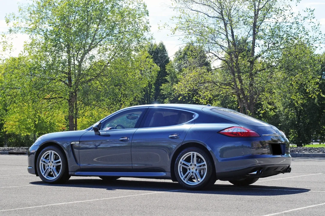 2011 Porsche 970 Panamera 4S - Image 6 of 6