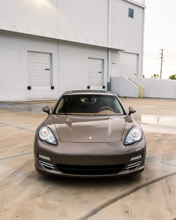 2011 Porsche 970 Panamera 4S - Image 2 of 31