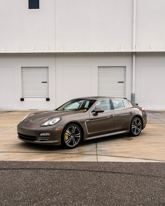 2011 Porsche 970 Panamera 4S - Image 5 of 31