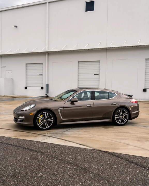 2011 Porsche 970 Panamera 4S - Image 6 of 31