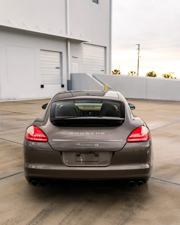 2011 Porsche 970 Panamera 4S - Image 13 of 31