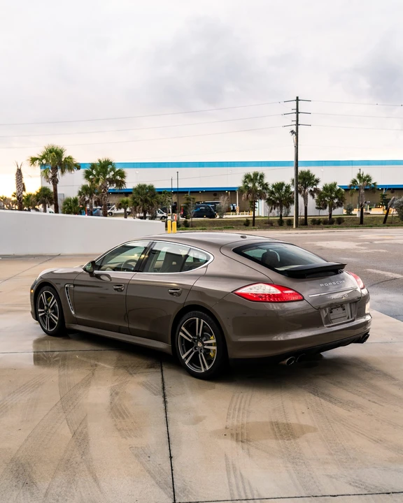 2011 Porsche 970 Panamera 4S - Image 9 of 31