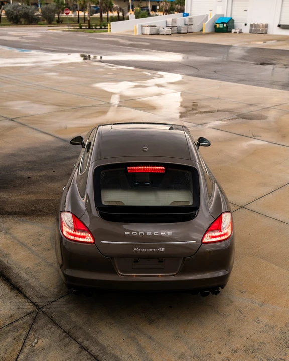 2011 Porsche 970 Panamera 4S - Image 12 of 31
