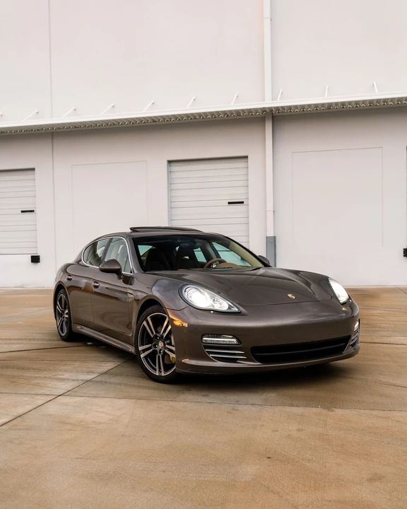 2011 Porsche 970 Panamera 4S - Image 26 of 31