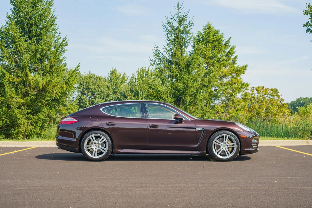 2011 Porsche 970 Panamera 4S - Image 21 of 31