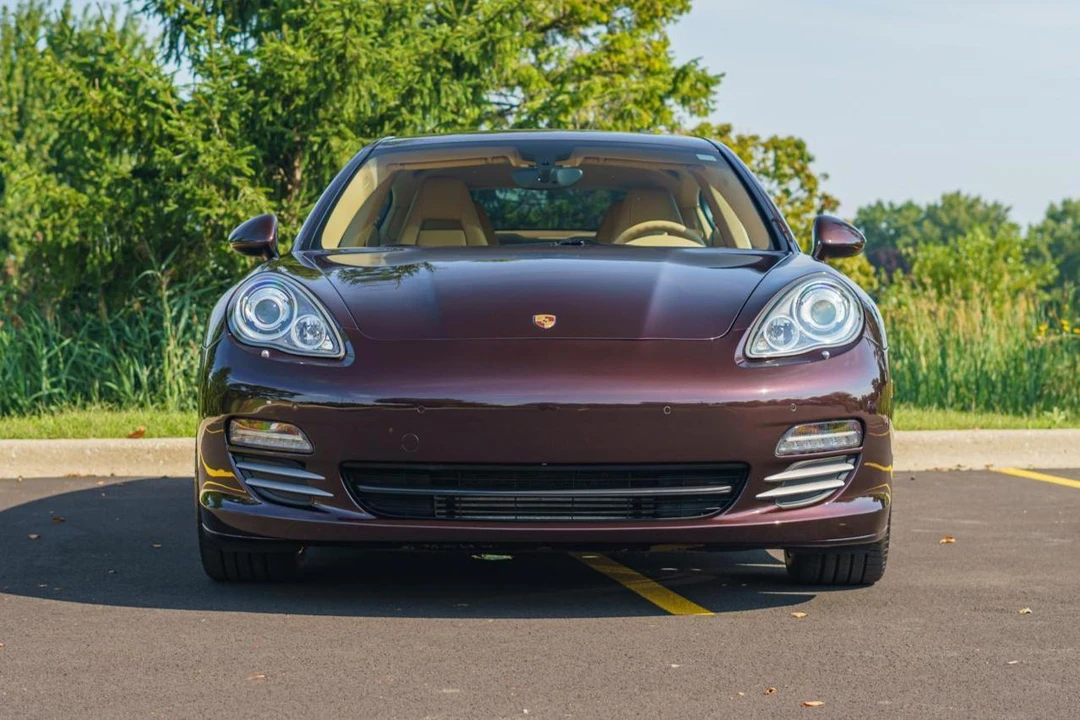 2011 Porsche 970 Panamera 4S - Image 2 of 31