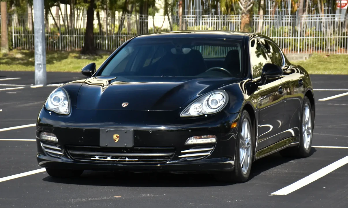 2011 Porsche 970 Panamera 4S - Image 6 of 6
