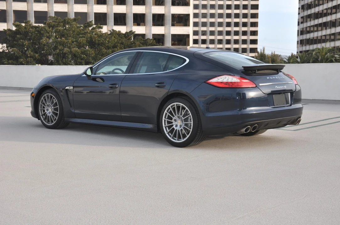 2011 Porsche 970 Panamera S - Image 10 of 31