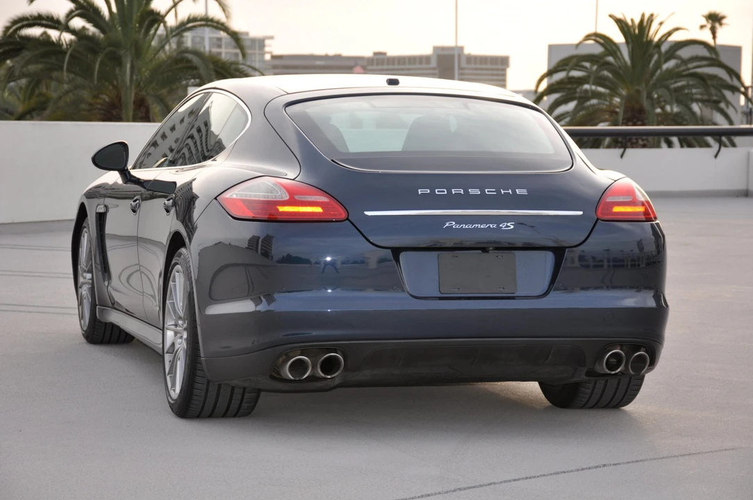 2011 Porsche 970 Panamera S - Image 12 of 31