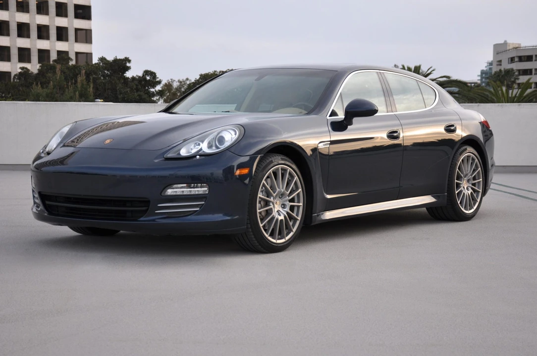 2011 Porsche 970 Panamera S - Image 5 of 31