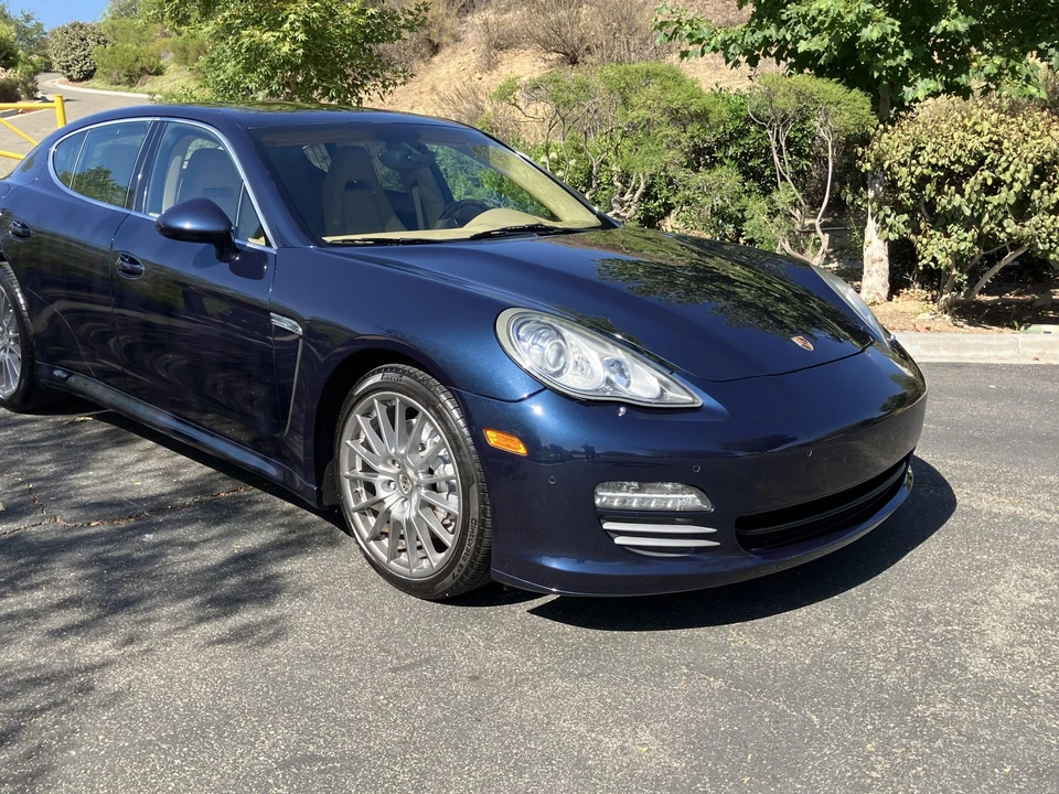 2011 Porsche 970 Panamera S - Image 17 of 31