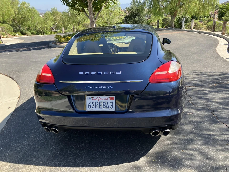 2011 Porsche 970 Panamera S - Image 12 of 31