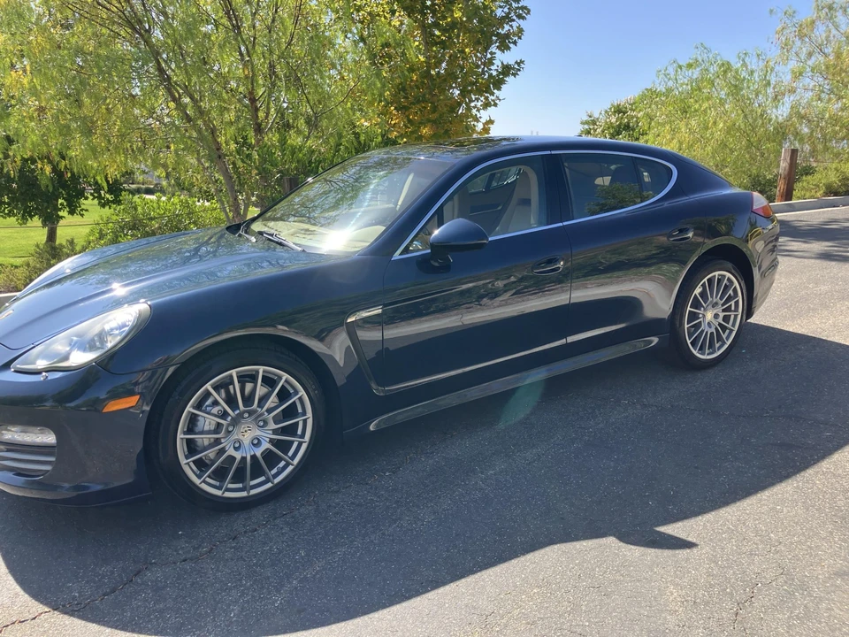 2011 Porsche 970 Panamera S - Image 6 of 31