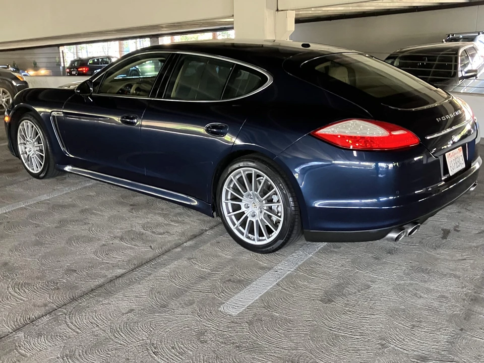 2011 Porsche 970 Panamera S - Image 21 of 31