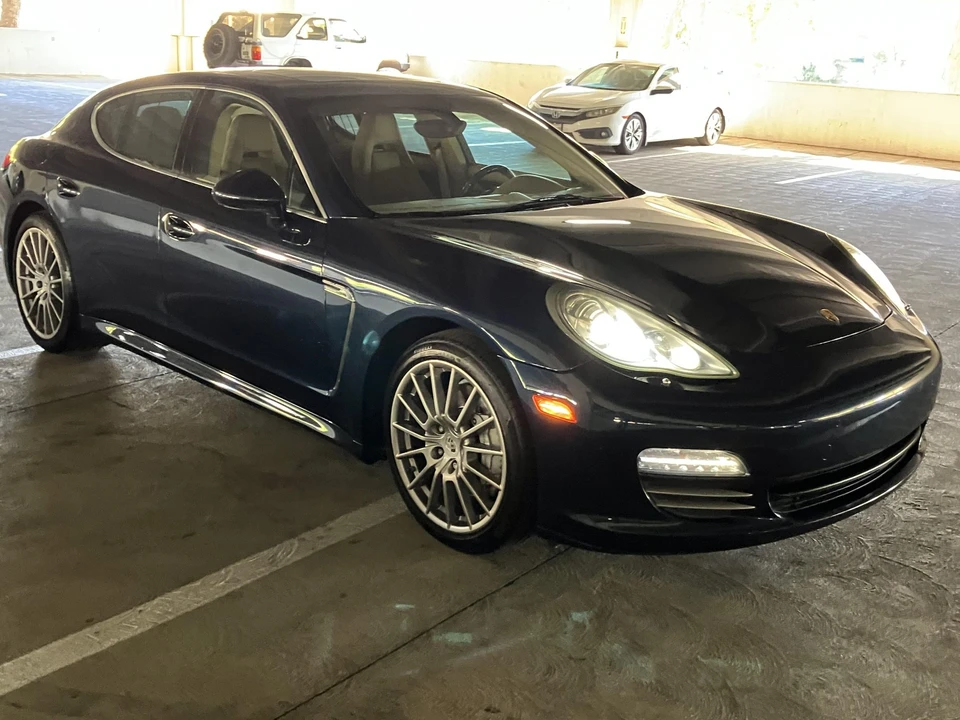 2011 Porsche 970 Panamera S - Image 25 of 31