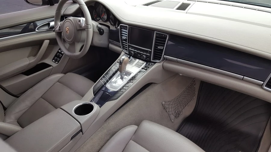 2011 Porsche 970 Panamera 4S - Image 8 of 12