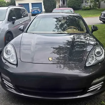 2011 Porsche Panamera 4S