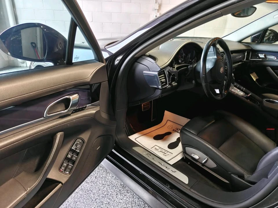 2011 Porsche 970 Panamera - Image 9 of 20