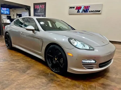 2011 Porsche Panamera 4dr HB