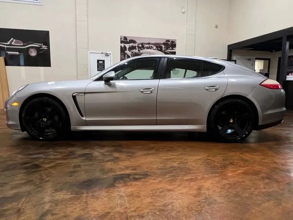 2011 Porsche 970 Panamera - Image 12 of 14
