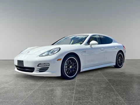 2011 Porsche Panamera 4S AWD